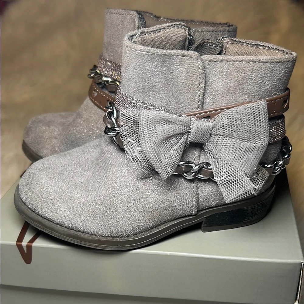 Crown Vintage Sparkling Gray Ankle Boots for toddler girl